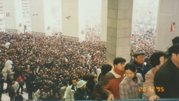 配资炒股软件 上海购物70年：“老字号”重焕青春，文旅结合拓商机丨上海解放70周年